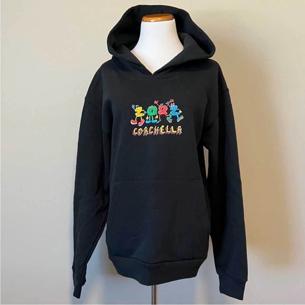 COACHELLA 2022 Official Black Hooded Sweat Shirt Medium